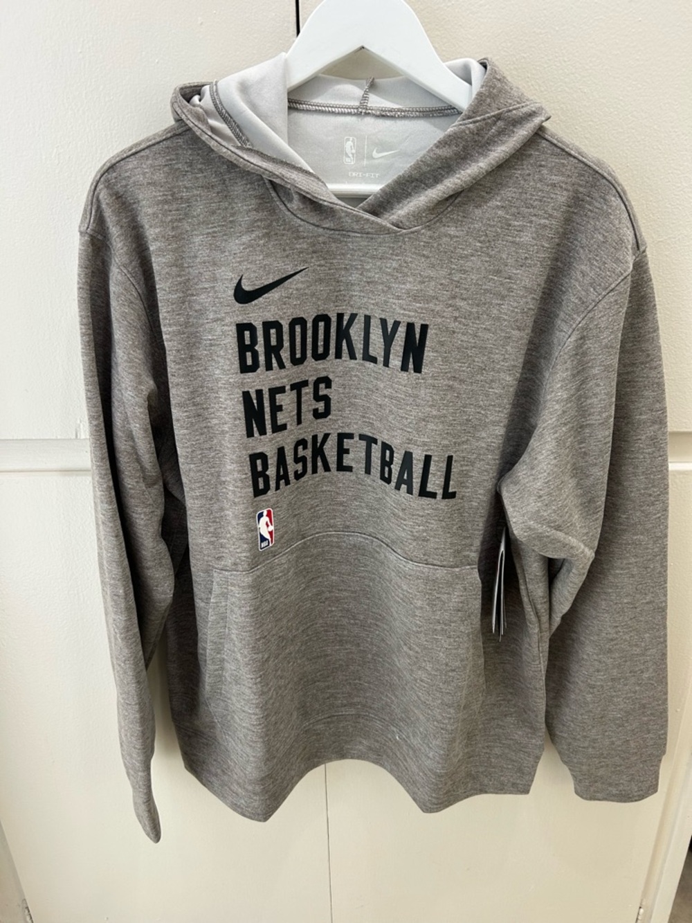 Nike Brooklyn Nets NBA Hoodie NWT Men’s large